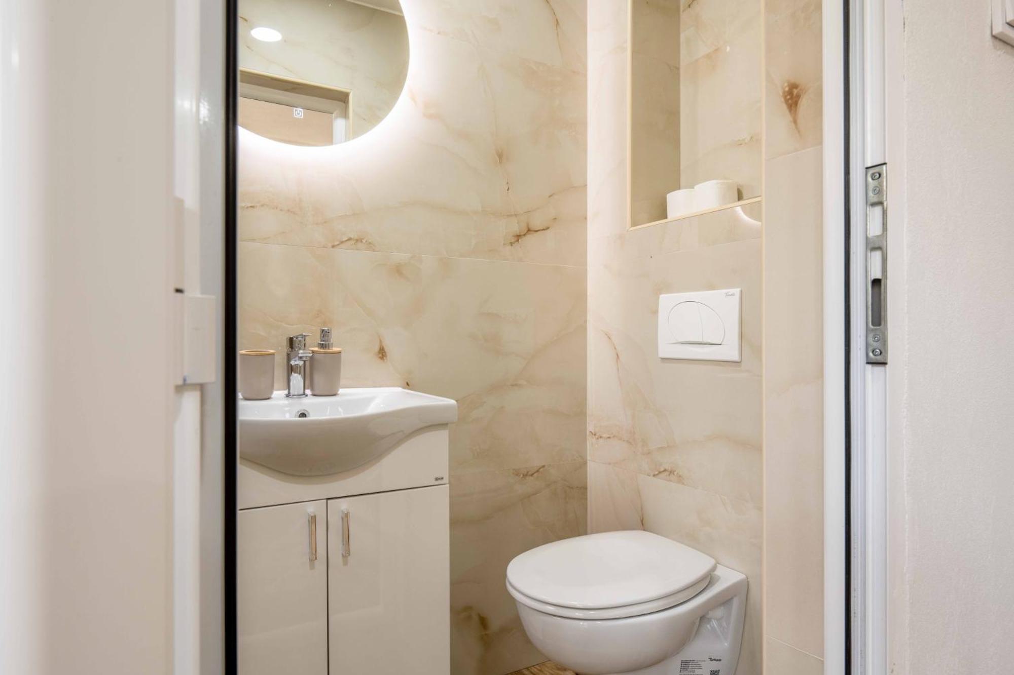 Sumice Inn Petrovac 외부 사진