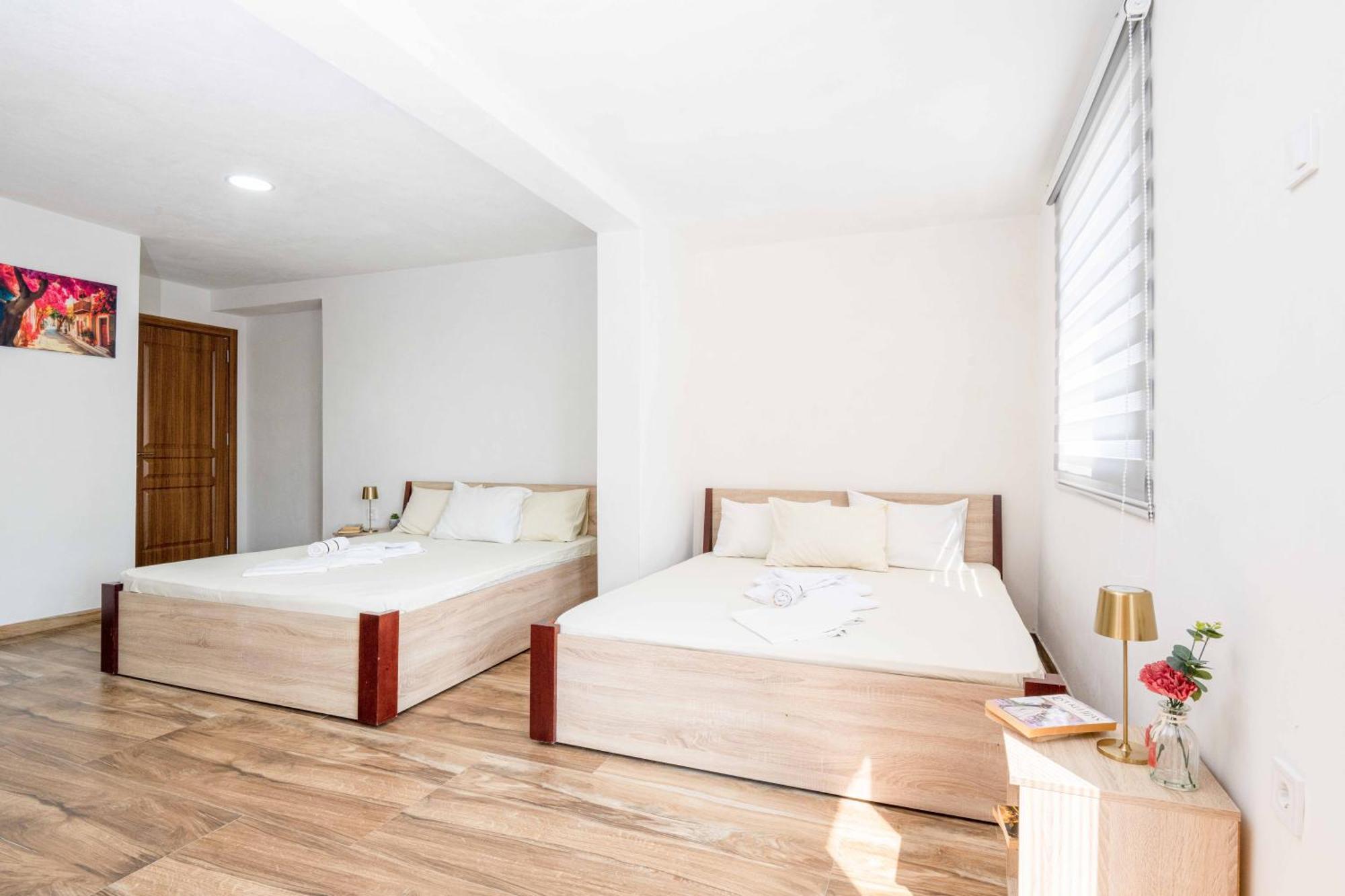 Sumice Inn Petrovac 외부 사진