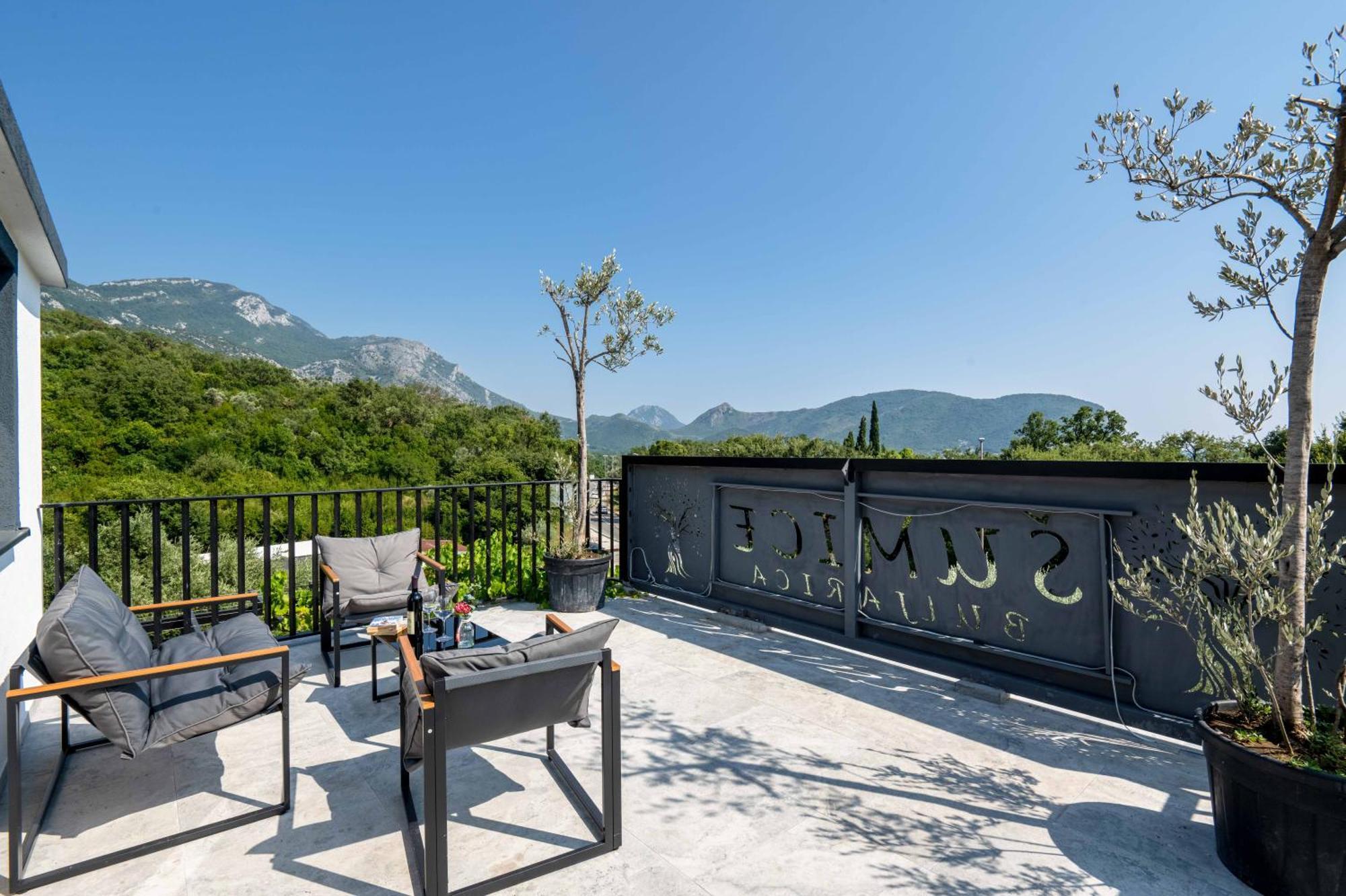 Sumice Inn Petrovac 외부 사진