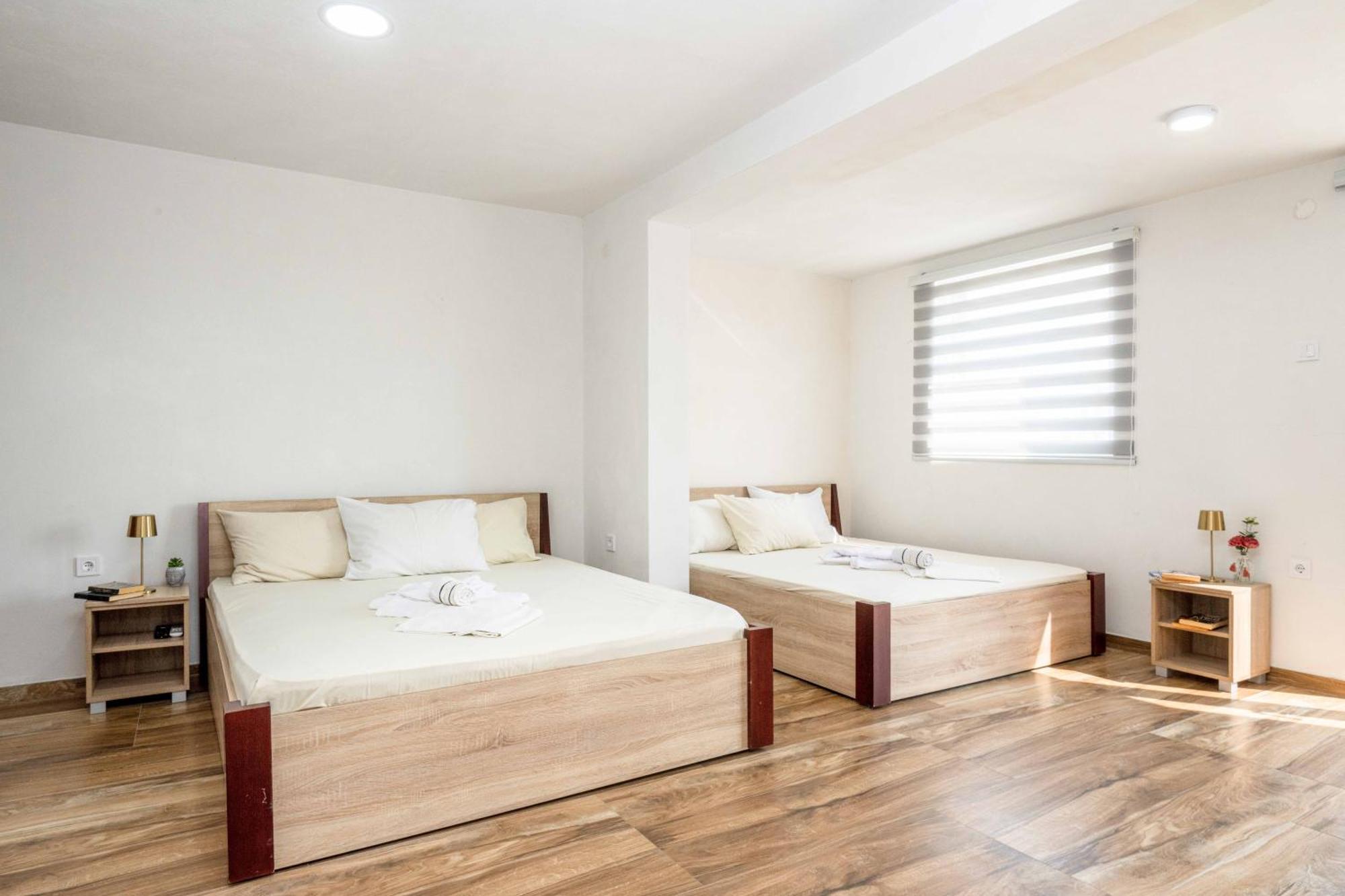 Sumice Inn Petrovac 외부 사진